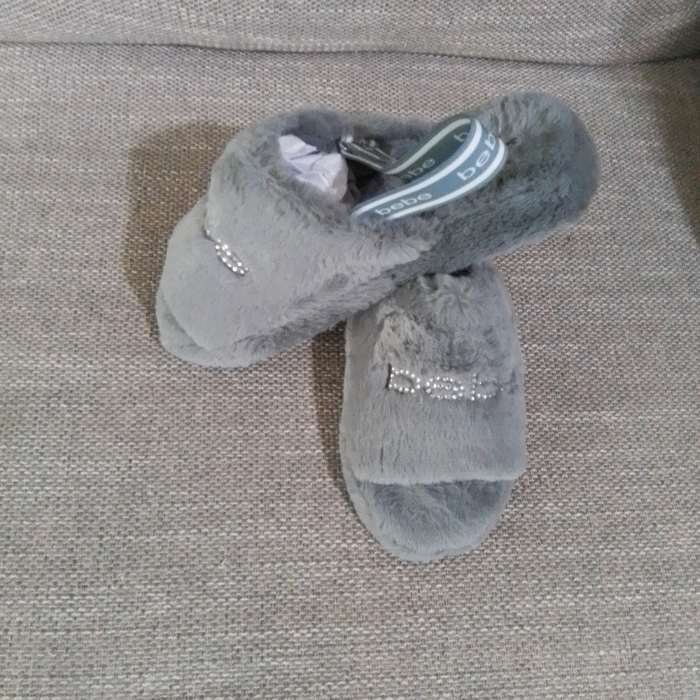 Bebe slippers